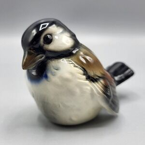 Vintage Goebel Sparrow Bird Figurine Porcelain Collectible West Germany